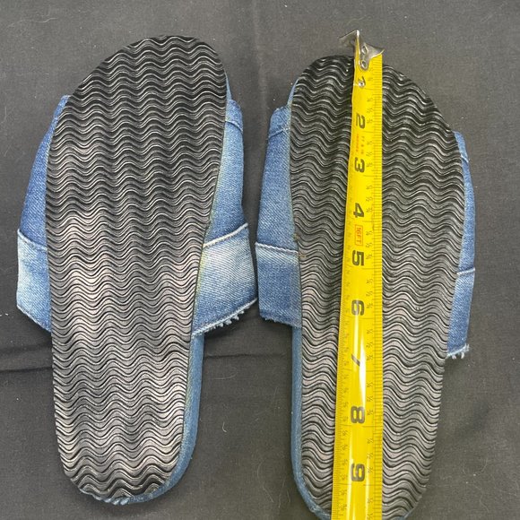 New no Tags or Box Rare Levi’s Full Denim Slider’s Estimated size 7 - Picture 7 of 7